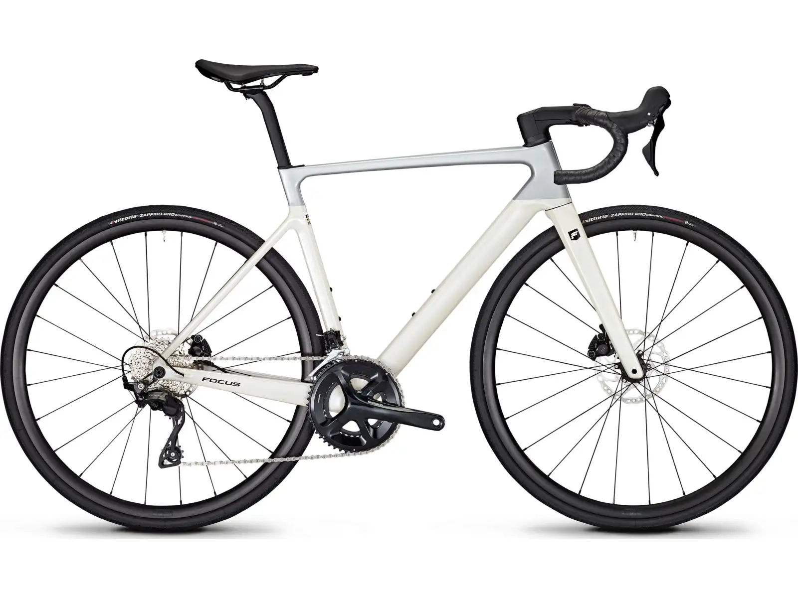 Focus Izalco MAX 8.7 DI cestný bicykel strieborný lesklý/biely metalický lesklý