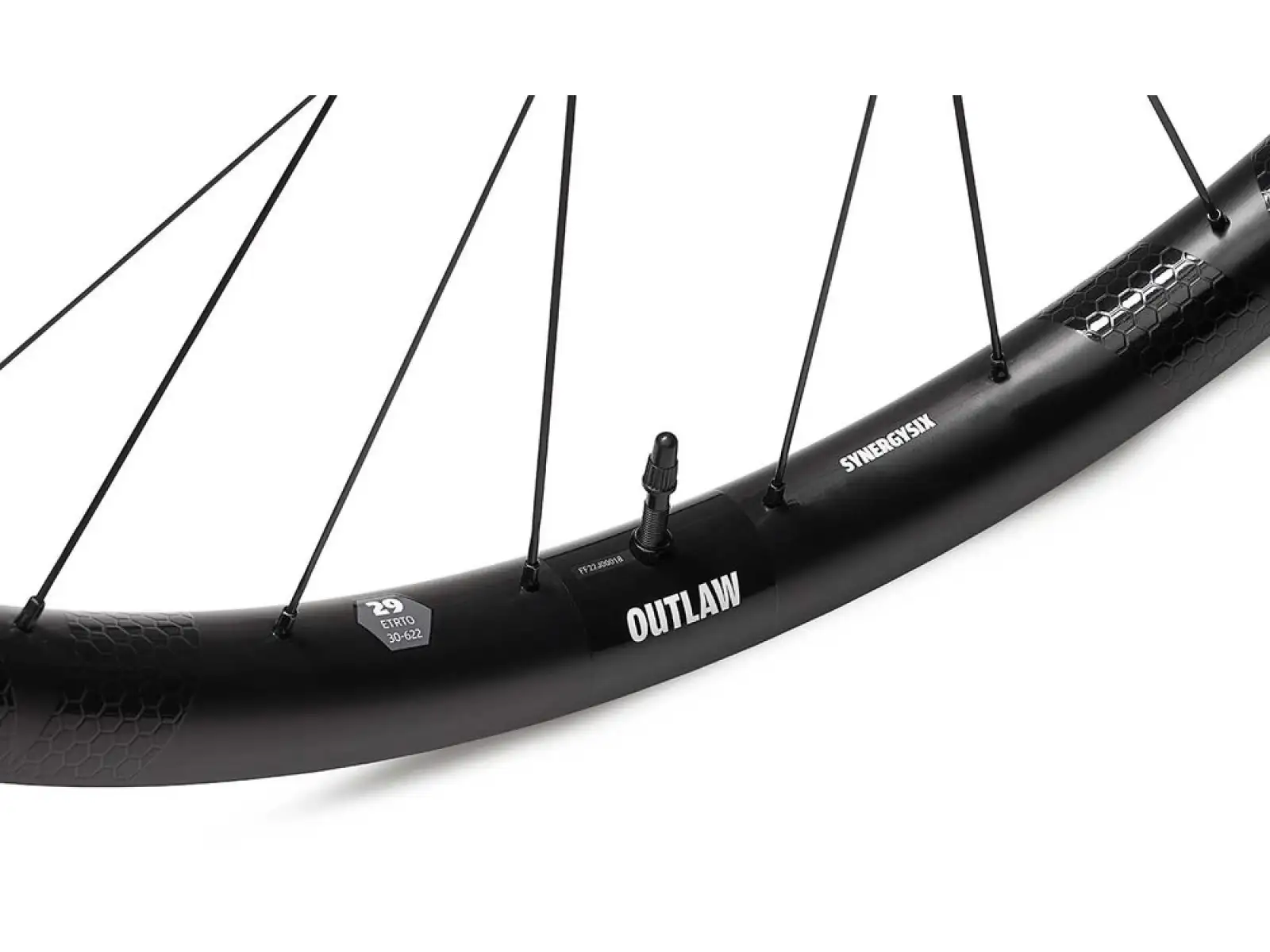 FFWD OUTLAW Carbon Boost 30 mm 29" výpletové kolesá MattBlack