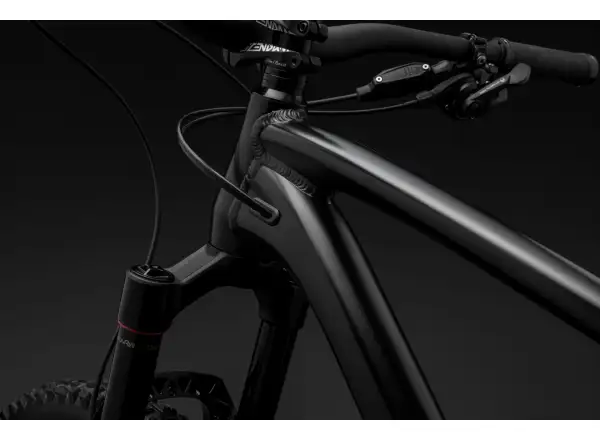 GT Sensor 29 Carbon Elite WGR horský bicykel