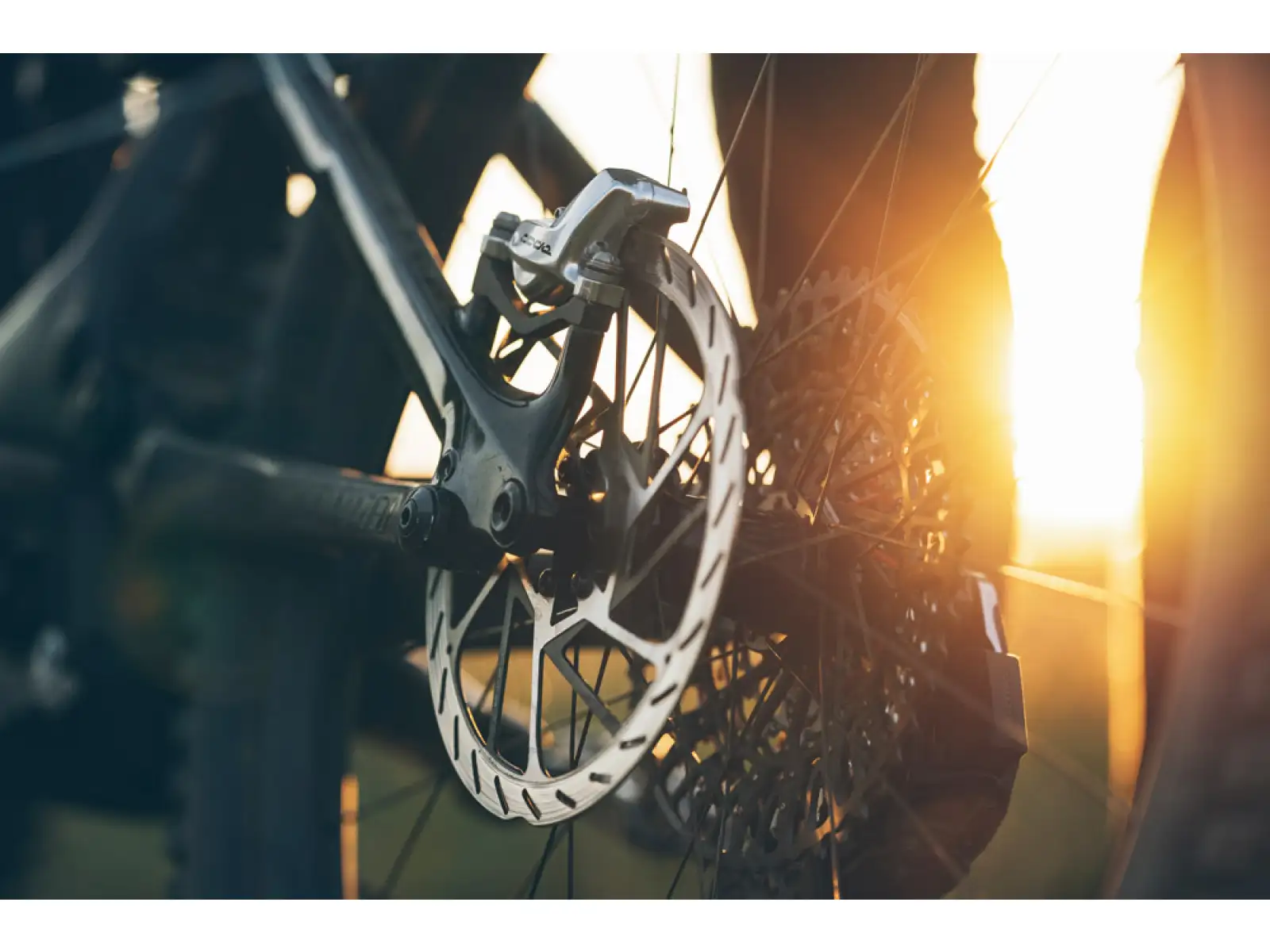 Sram Code Ultimate Stealth kotúčová brzda predná