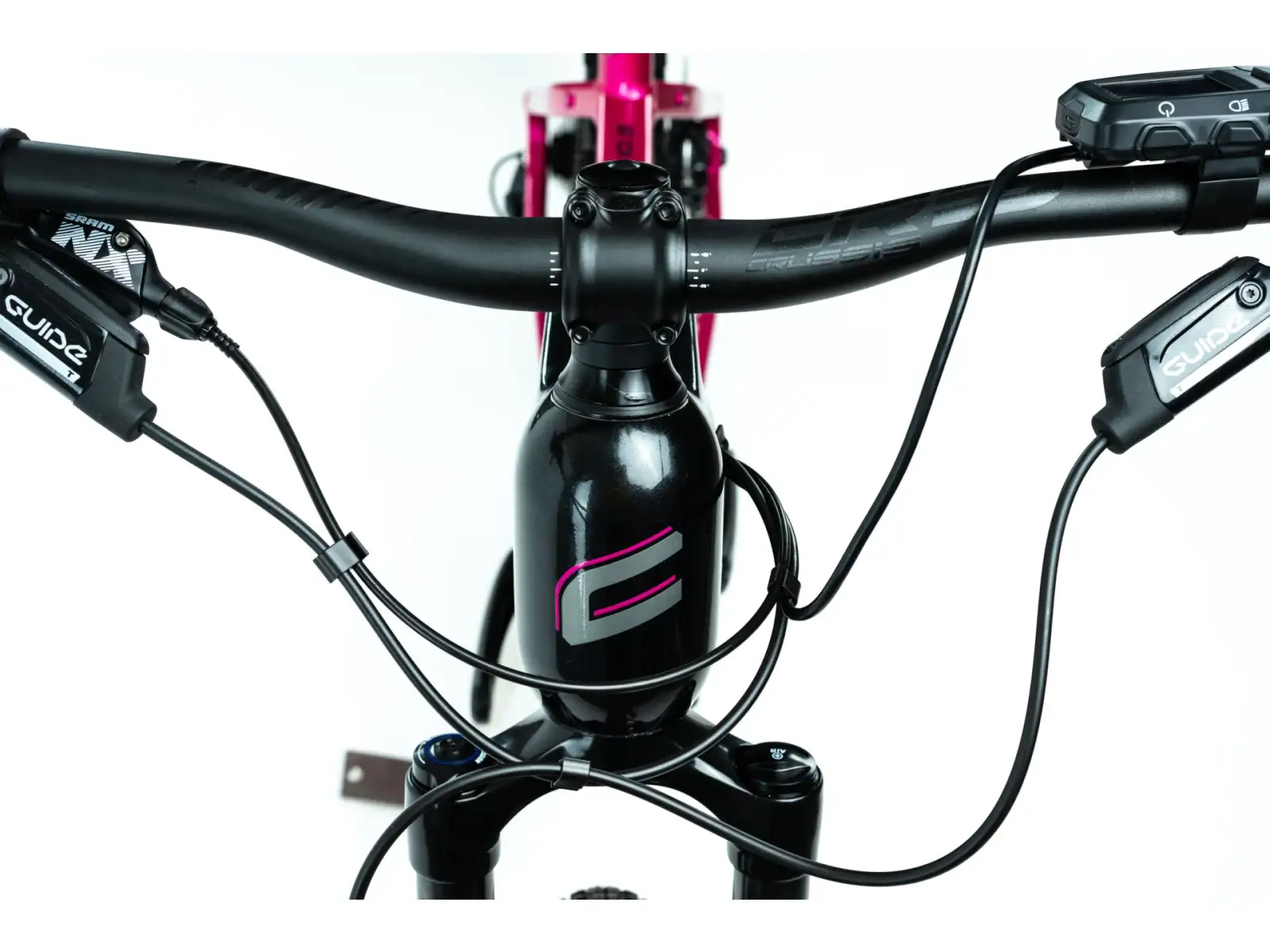 Crussis PAN Guera 10.9-M horský elektrobicykel