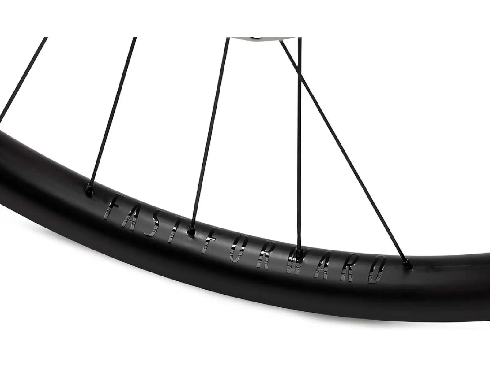 FFWD OUTLAW Carbon Boost 30 mm 29" vypletené kolesá MattBlack