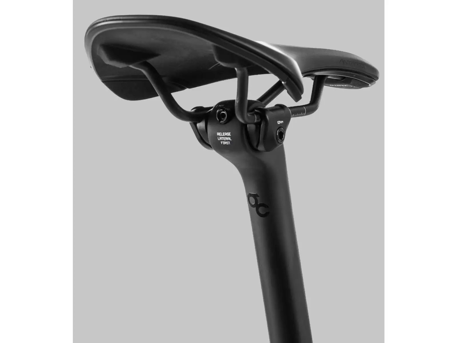 Orbea Orca M21eLTD PWR cestný bicykel Tanzanite/Carbon Raw