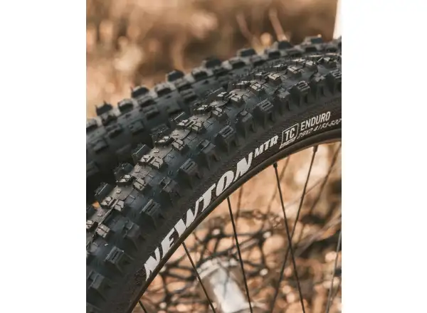 Goodyear Newton MTR Downhill Tubeless Complete 27,5x2,40" MTB pneumatika Kevlar