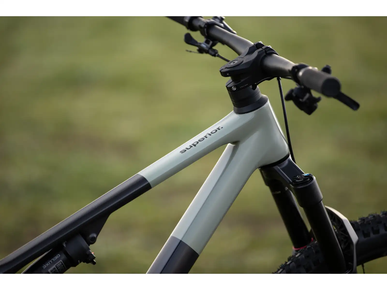 SuperiorSuperior XF 9.6 DC horský bicykel Matte Carbon/Grey