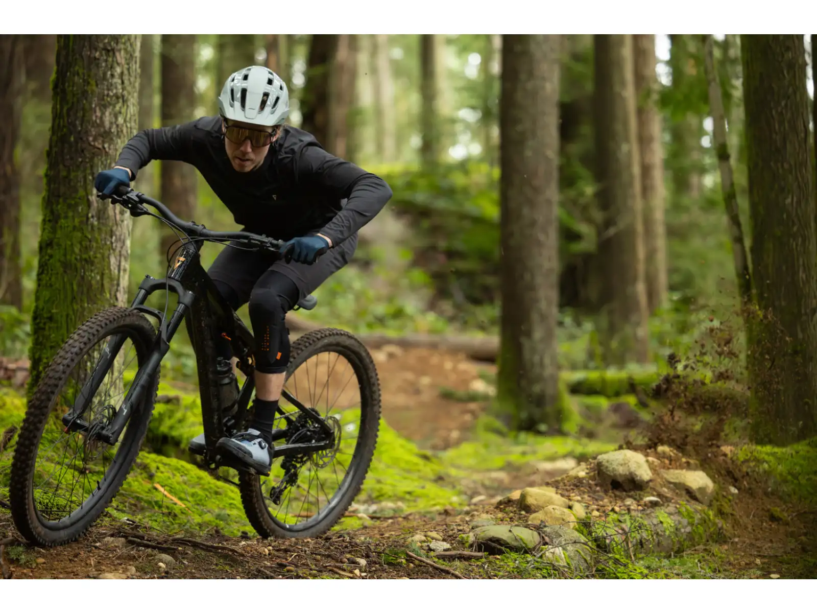 Giant Stance 2026 horský bicykel Black