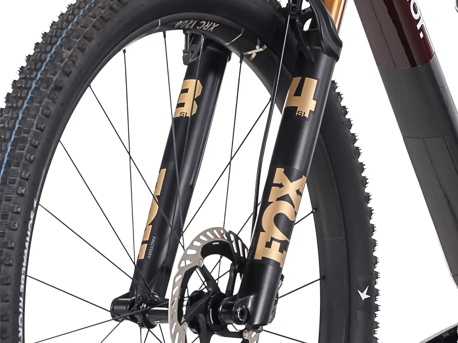 Superior XF 9.9 Team celoodpružený bicykel Red Carbon/ Matte Carbon