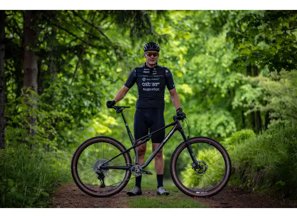 Superior XF 9.9 Team horský bicykel Gloss Carbon/Red Carbon