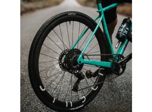 Goodyear County Ultimate Tubeless Complete 40-622 gravel plášť Kevlar Black