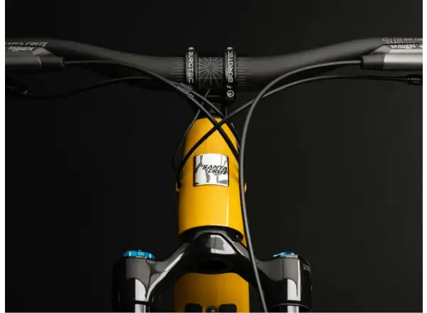 Santa Cruz Heckler SL 1 C MX GX AXS celoodpružený elektrobicykel Gloss Mustard