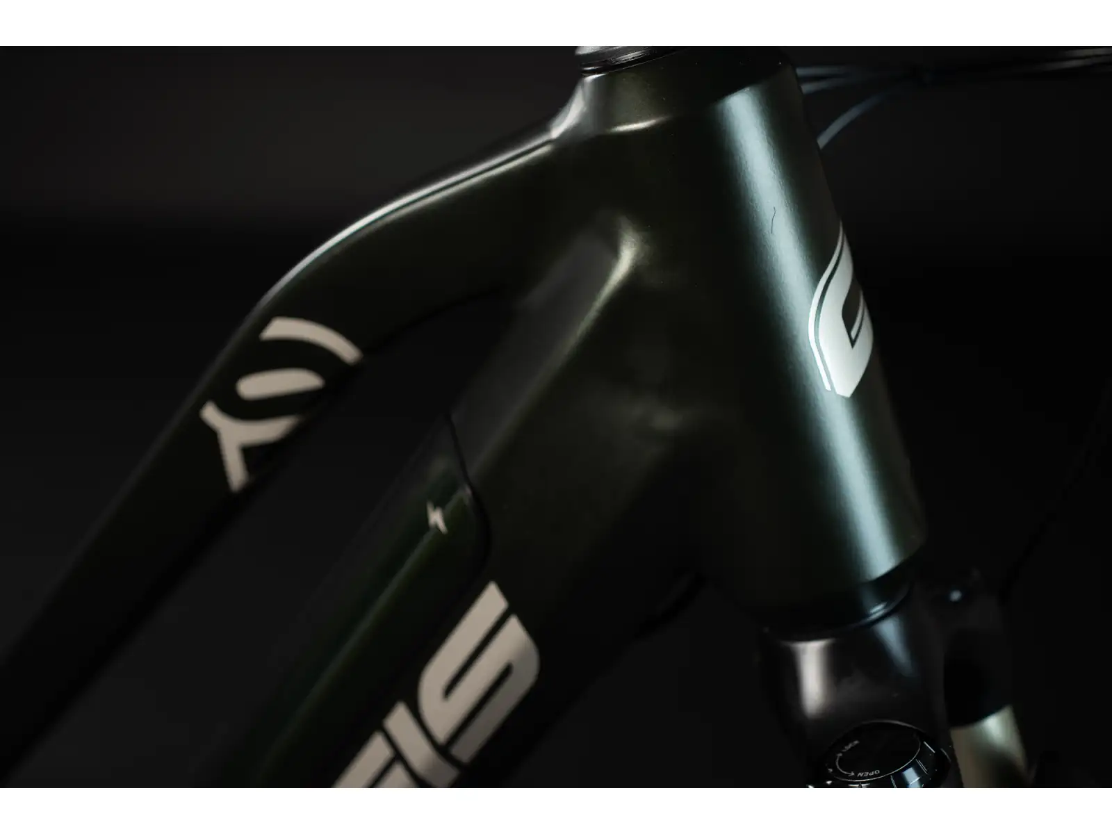 Crussis ONE-PAN Cross low 9.8-M krosový elektrobicykel