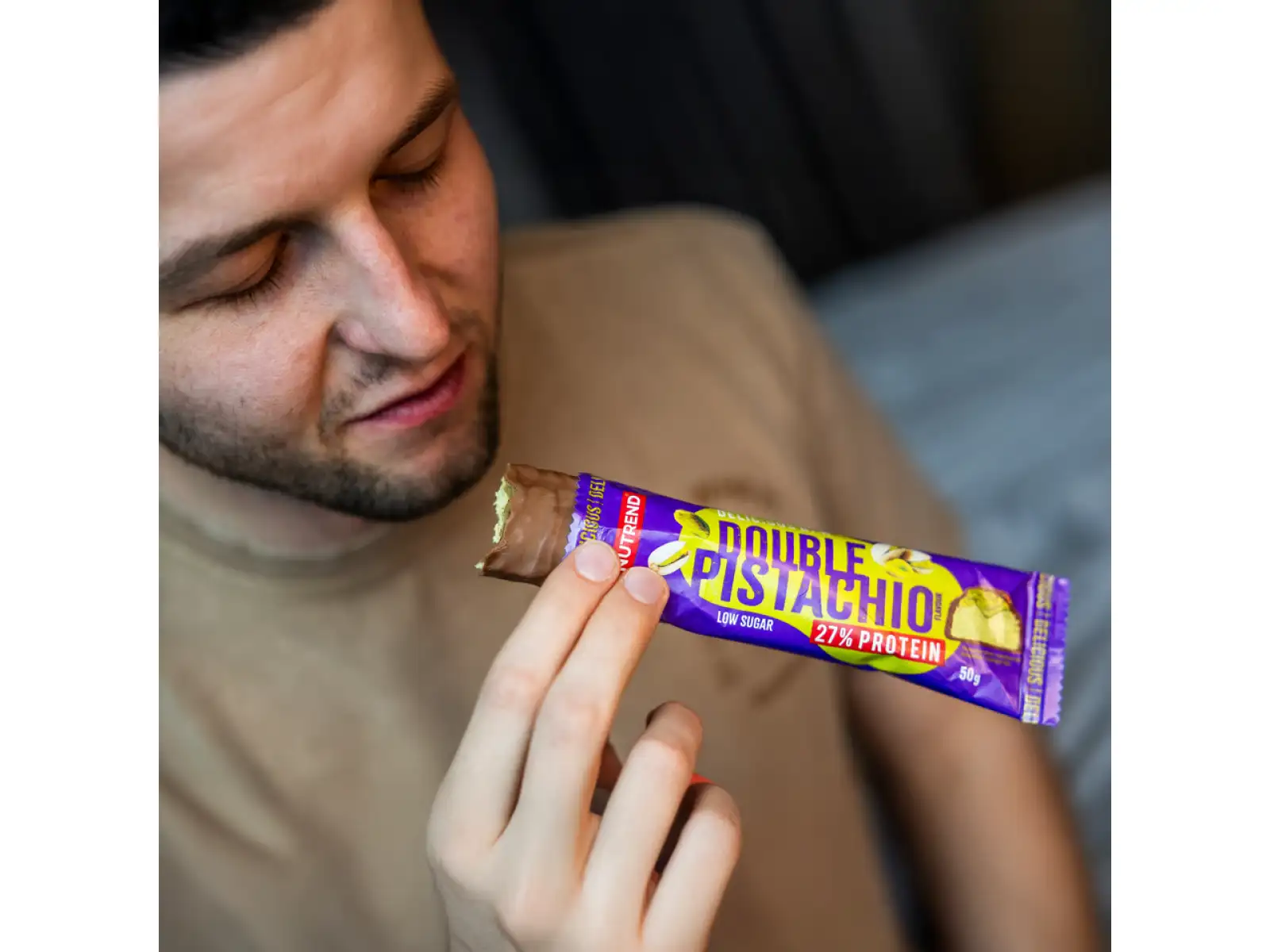 Nutrend Delicious Bar tyčinka 50 g dubajská čokoláda