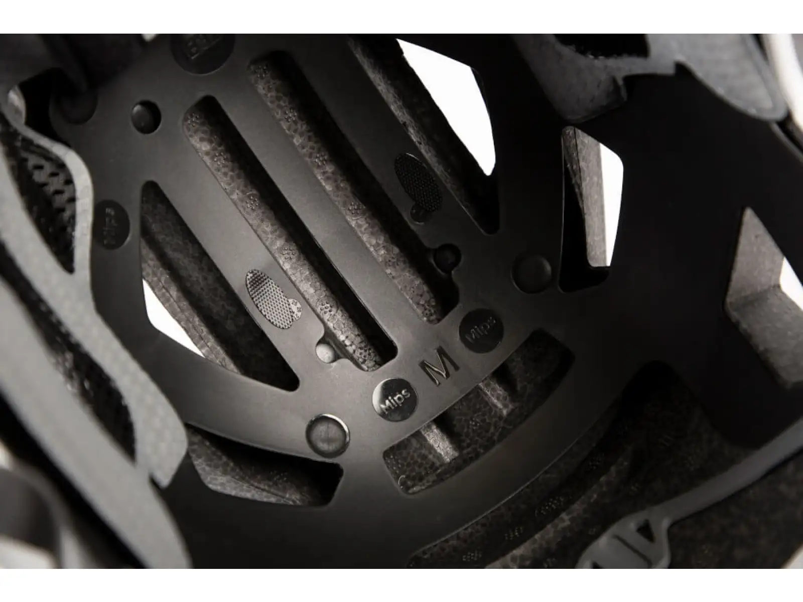 Prilba Endura Hummvee Plus MIPS MTB Grey Camo