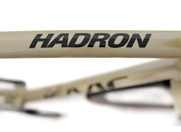 Isaac Hadron Mojave GRX 1x12 gravel bicykel Sand