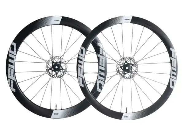 FFWD RYOT55 FFWD 2:1 cestné vypletené kolesá plášťové White orech Shimano HG11