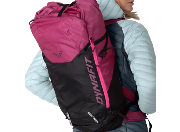 Dynafit Radical 30+ dámsky skialpinistický batoh 30 l Magenta/Black Out