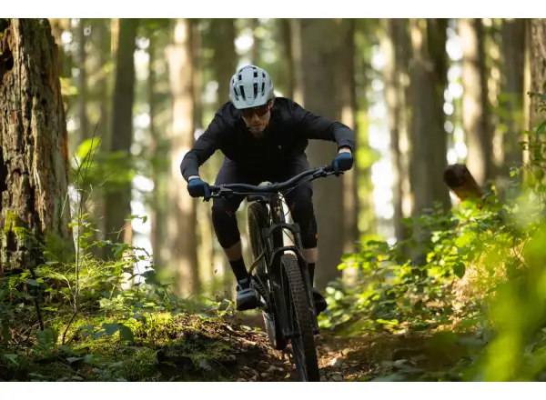 Giant Stance 2026 horský bicykel Black