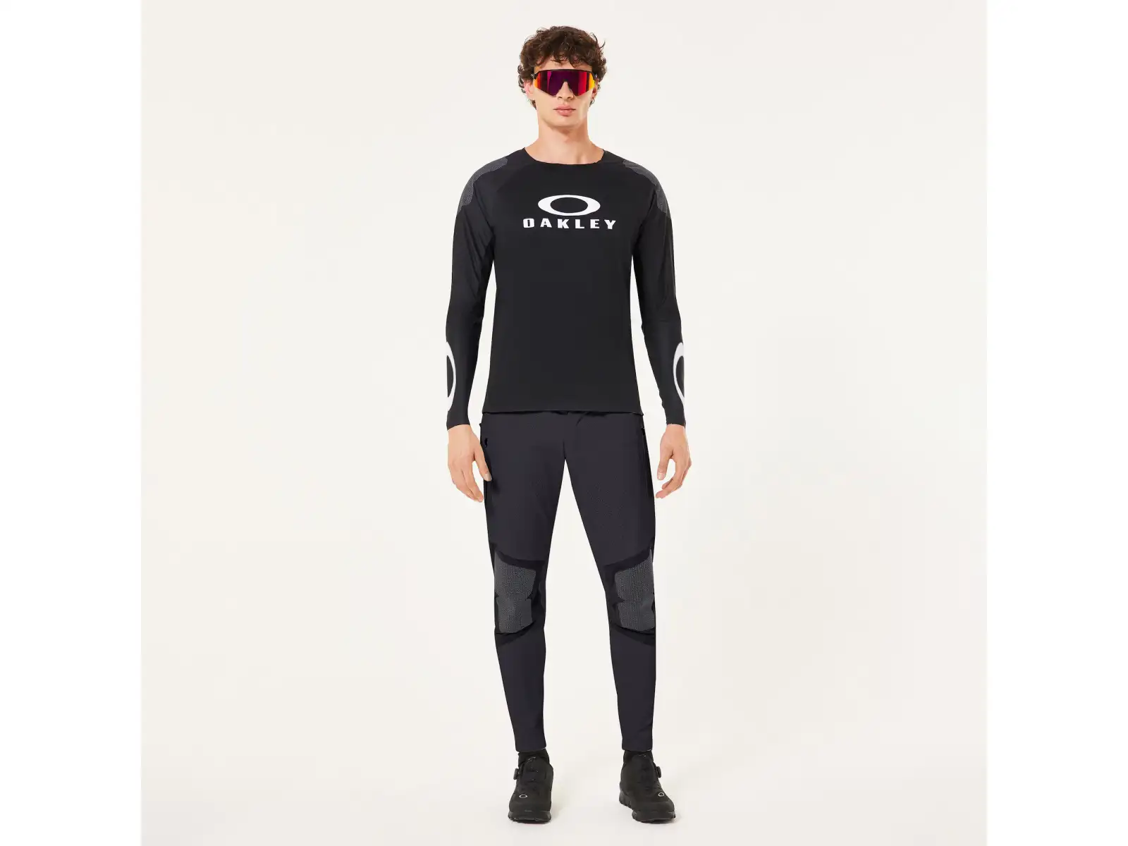 Oakley Seeker Edge pánsky voľný dres dlhý rukáv Blackout