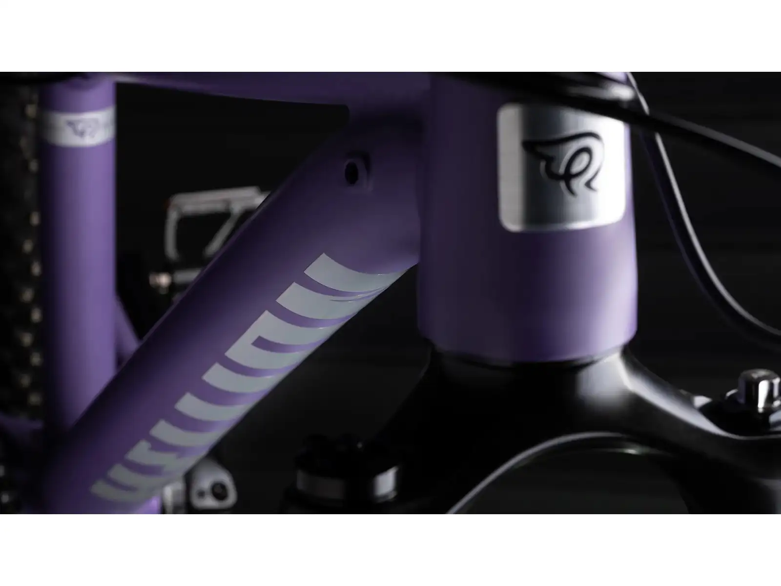 Early Rider Hellion 24 detský bicykel Electric Purple