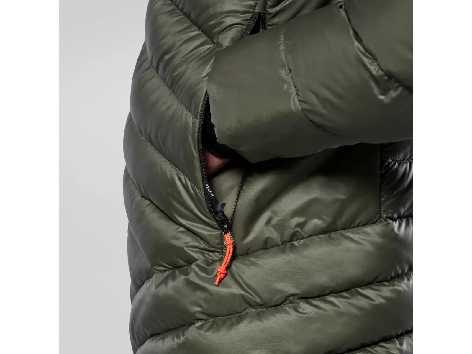 Salewa Ortles Med 3 RDS DWN pánska bunda Faded Green