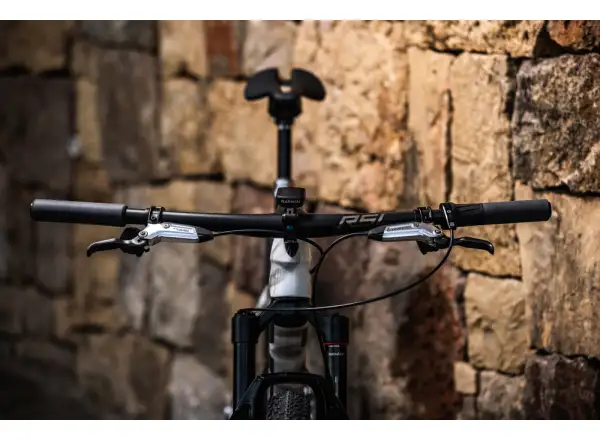 Sram Level Ultimate Stealth 4P kotúčová brzda predná