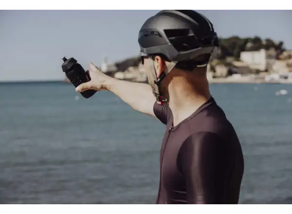 Force Sense cyklistická fľaša 500 ml čierna/biela