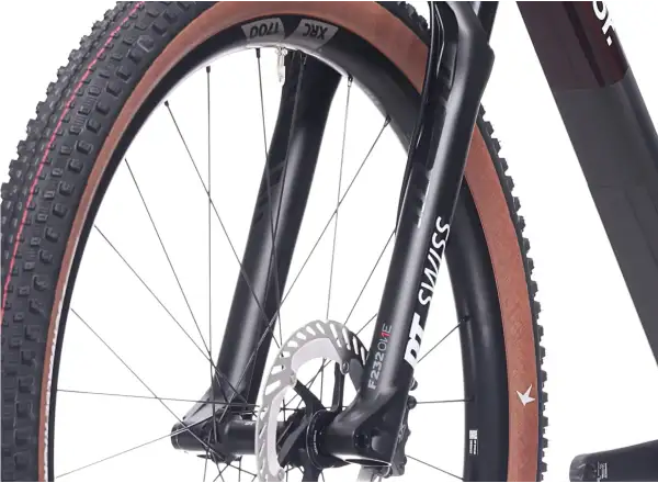 Superior XF 9.6 Team celoodpružený bicykel Gloss Carbon/Red Carbon