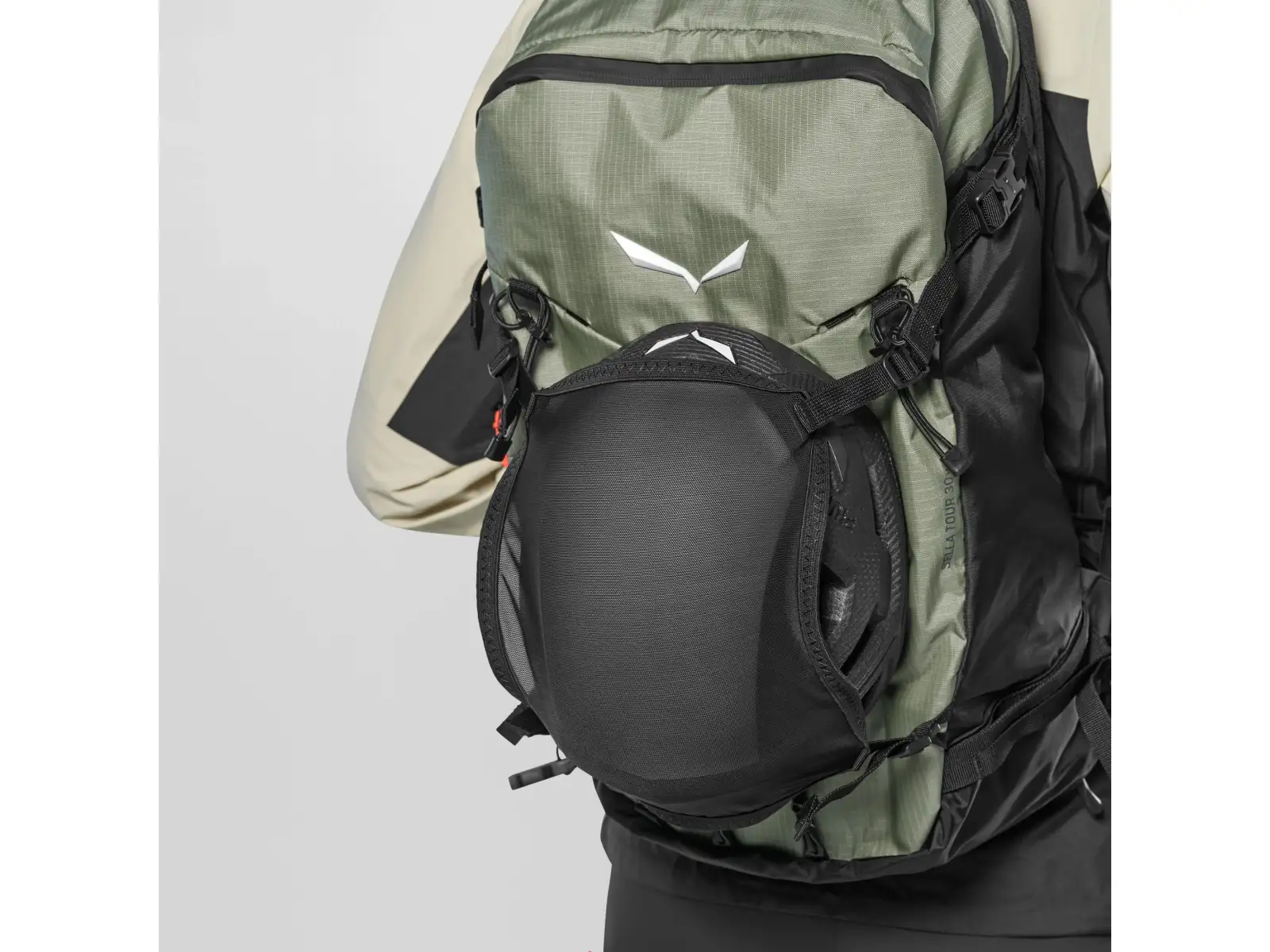 Salewa Sella Tour 30L dámsky batoh Shadow/Black Out