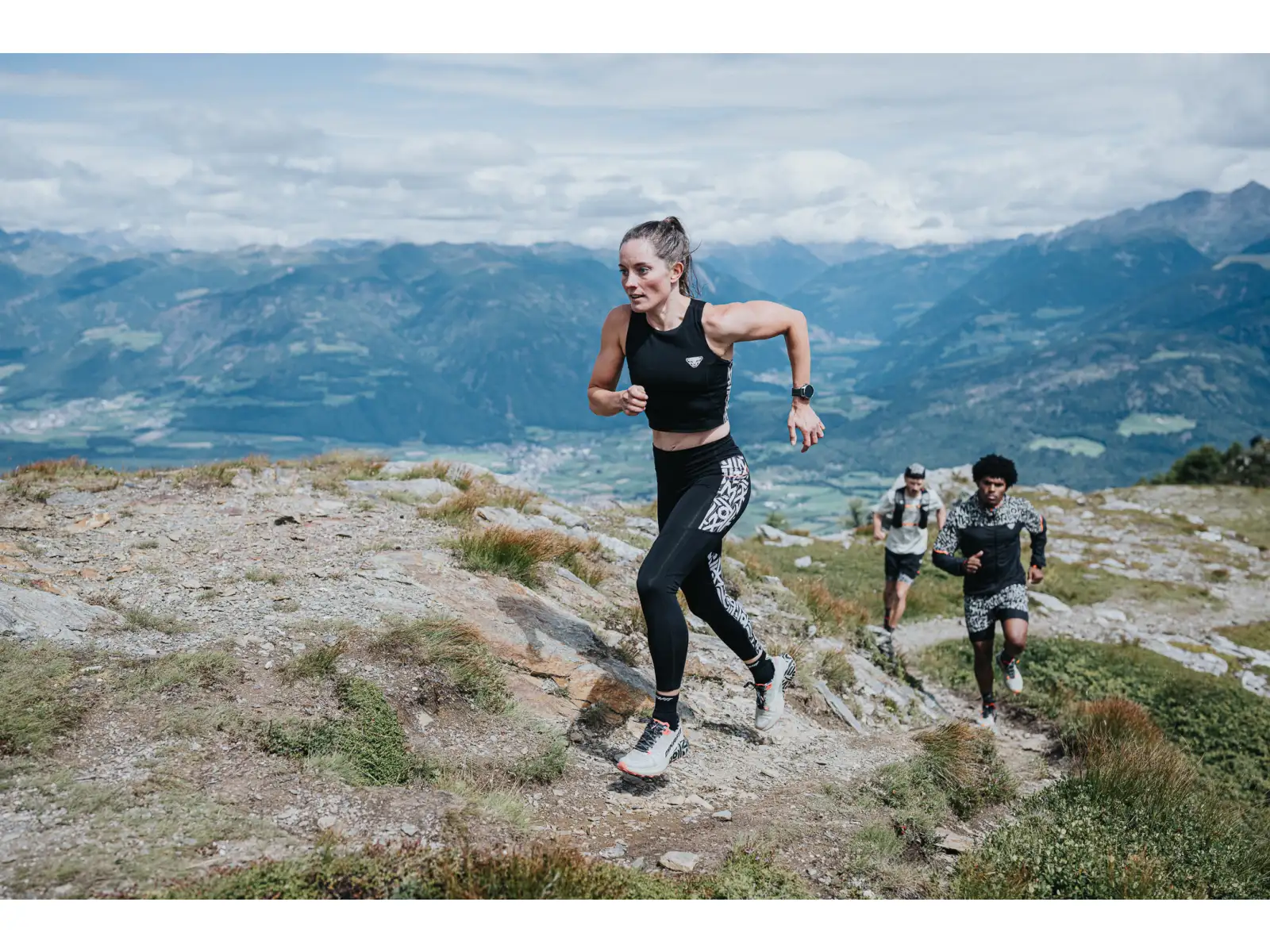 Dynafit Trail 7/8 dámské běžecké legíny Black out