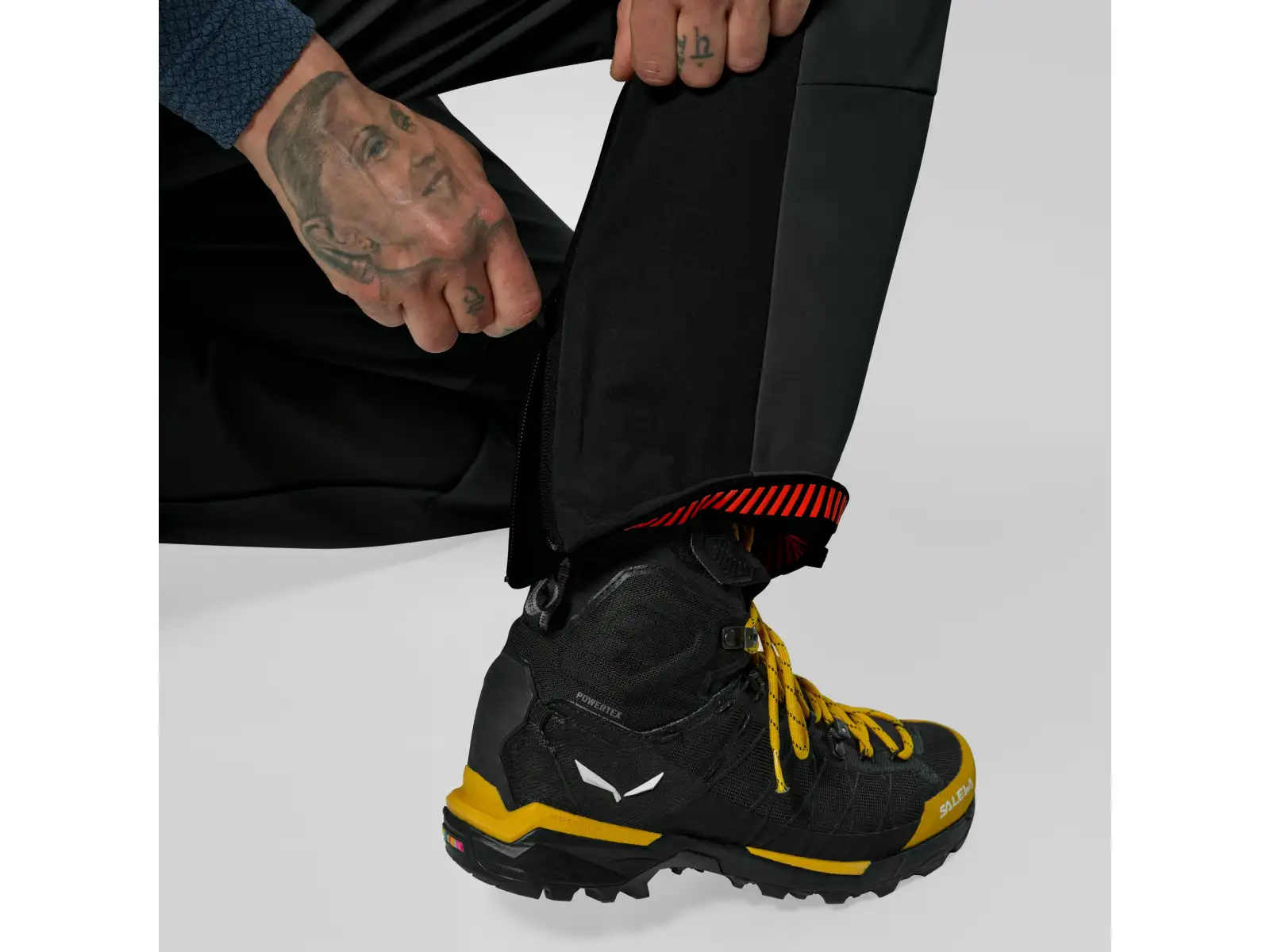 Salewa Ortles Durastretch/Stormwall dámske nohavice Black Out