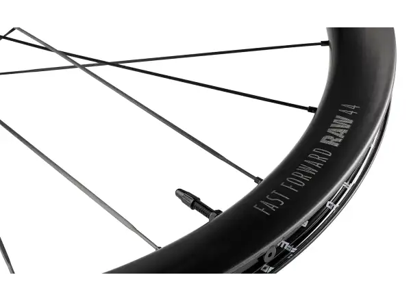 FFWD RAW CS 44 cestné výpletové kolesá Matt Black
