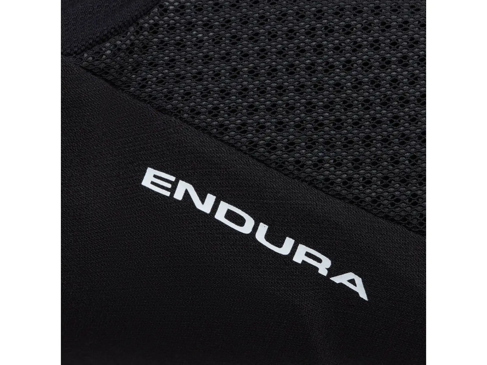 Endura Strack Knee Protector chránič kolien Black