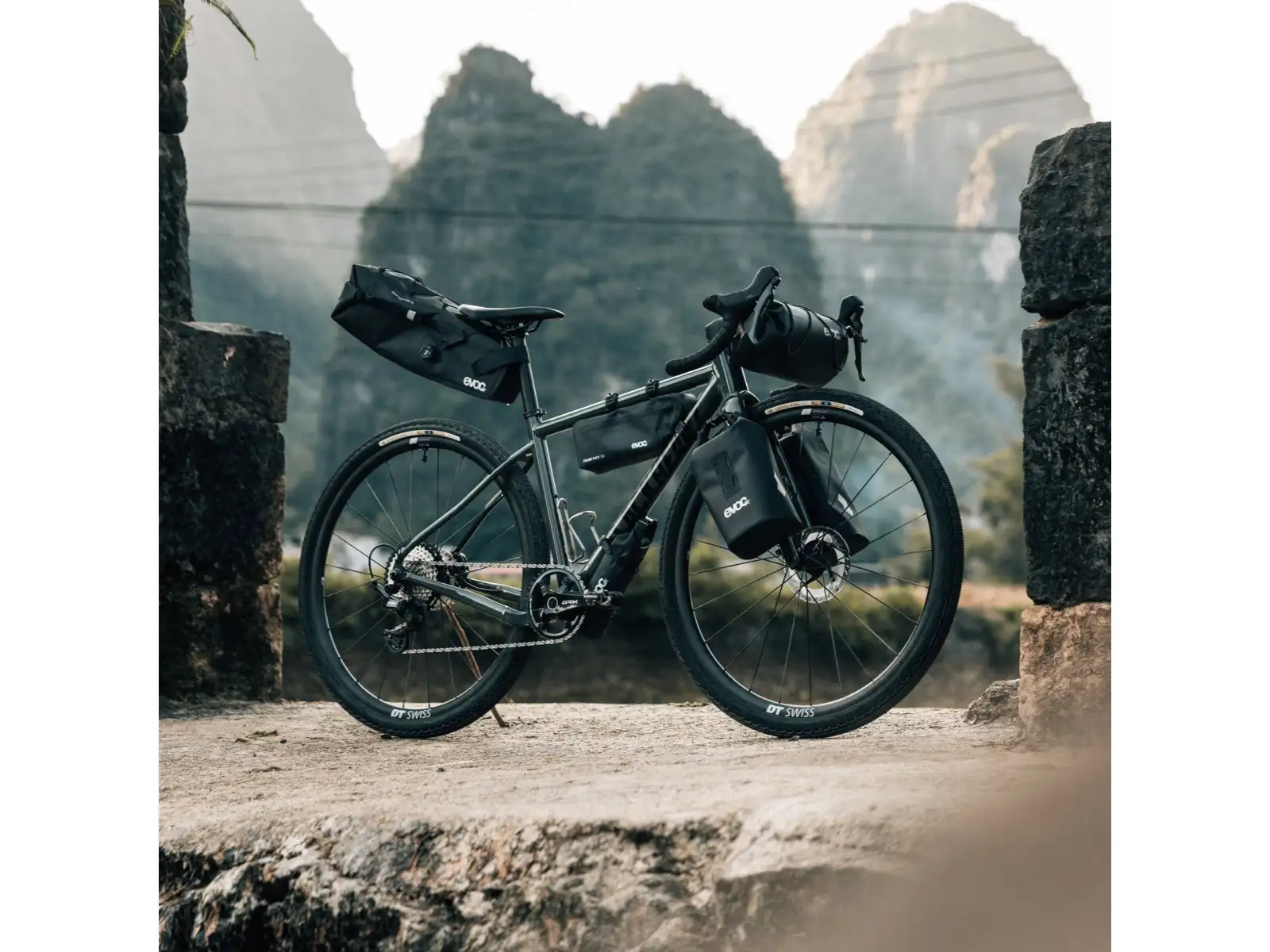 Evoc Handlebar Pack BOA WP 5 brašna na riadidlá Black