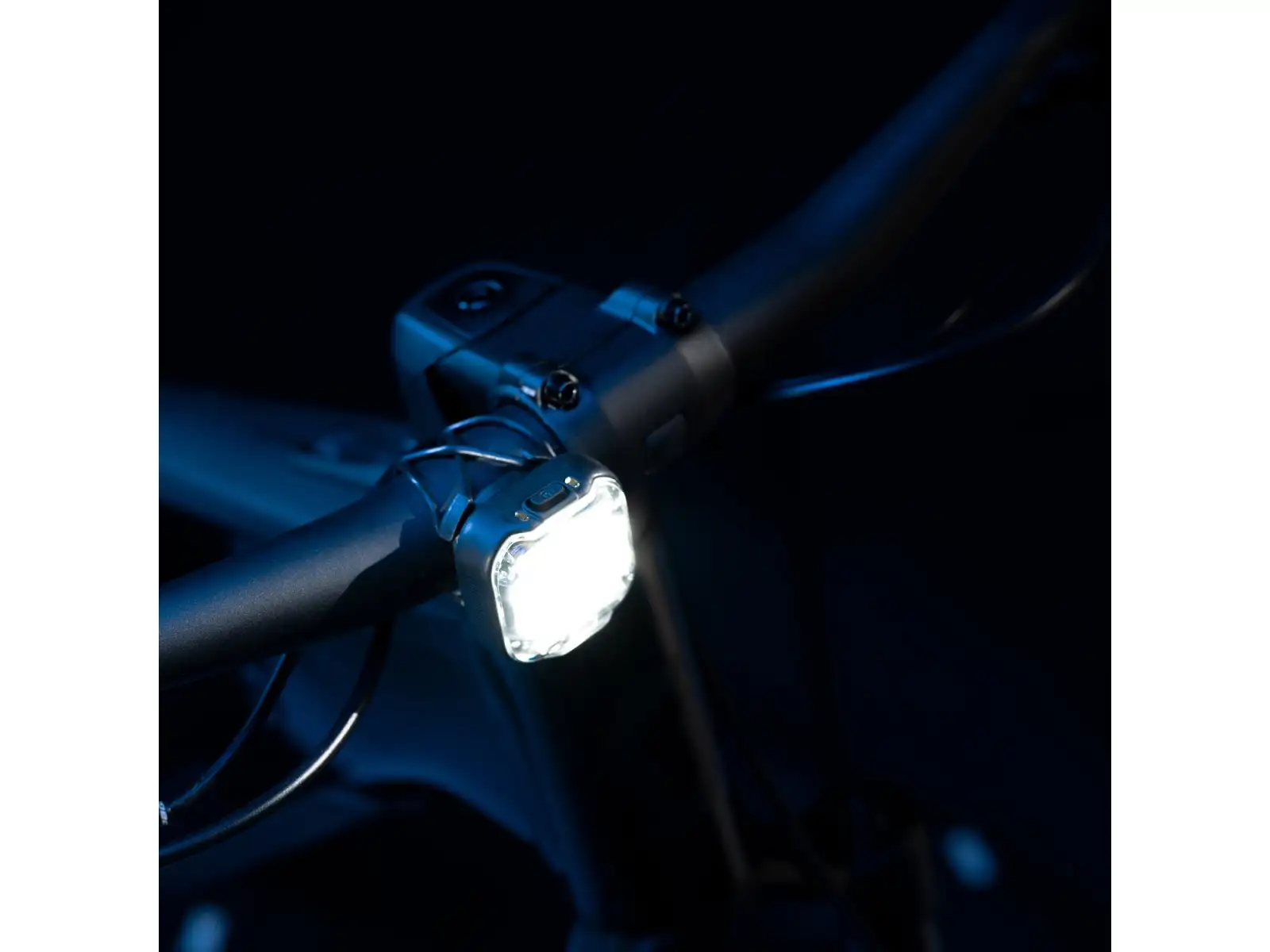 Lezyne Zecto Drive 350+ predné svetlo