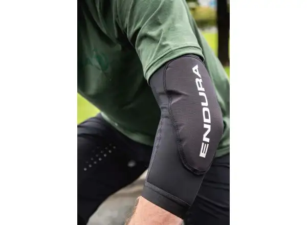 Endura SingleTrack Lite II chrániče lakťov black