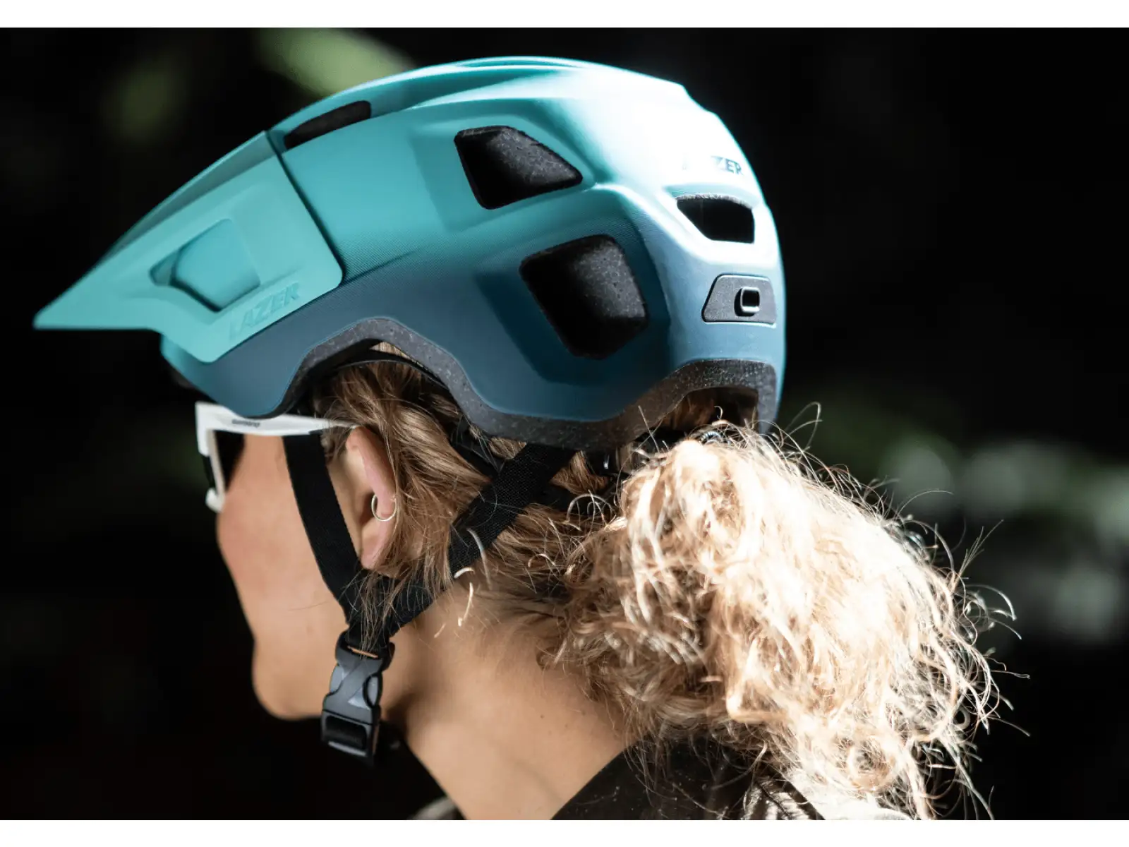 Lazer Finch KC prilba Matte Teal