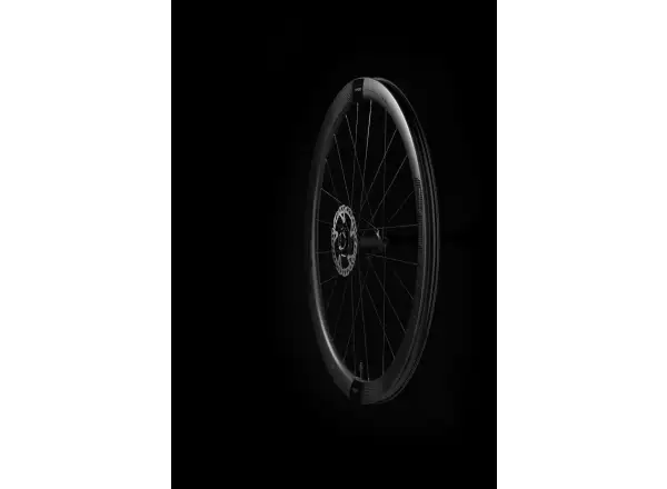 FFWD RYOT55 DT240 2:1 EXP cestné vypletené kolesá plášťové MattBlack Sram XDR orech