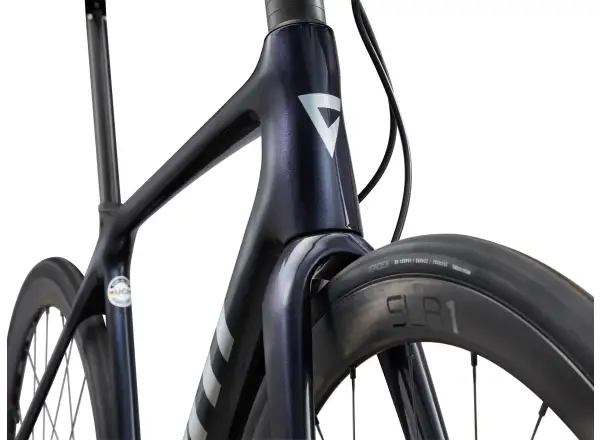 Cestný bicykel Giant TCR Advanced 0 Disc Pro Compat