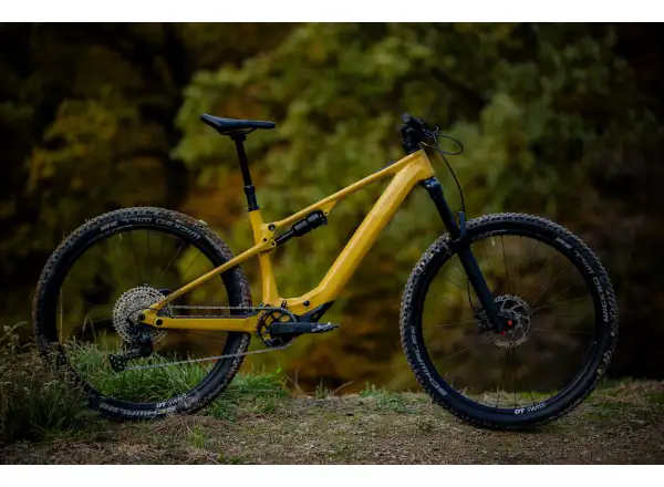 Superior iXF 9.2 celoodpružený elektrobicykel Matte Mustard