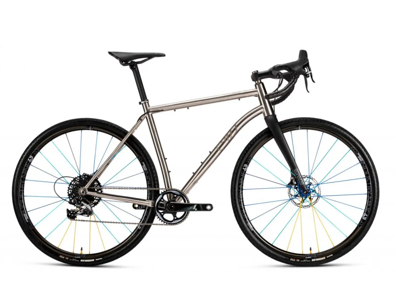 Prečo bicykle R+ Rival rámová súprava