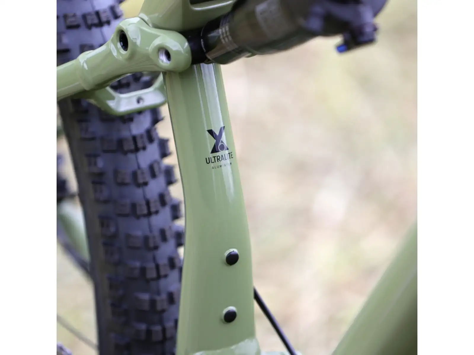 Superior XF 6.2 DC horský bicykel Gloss Olive