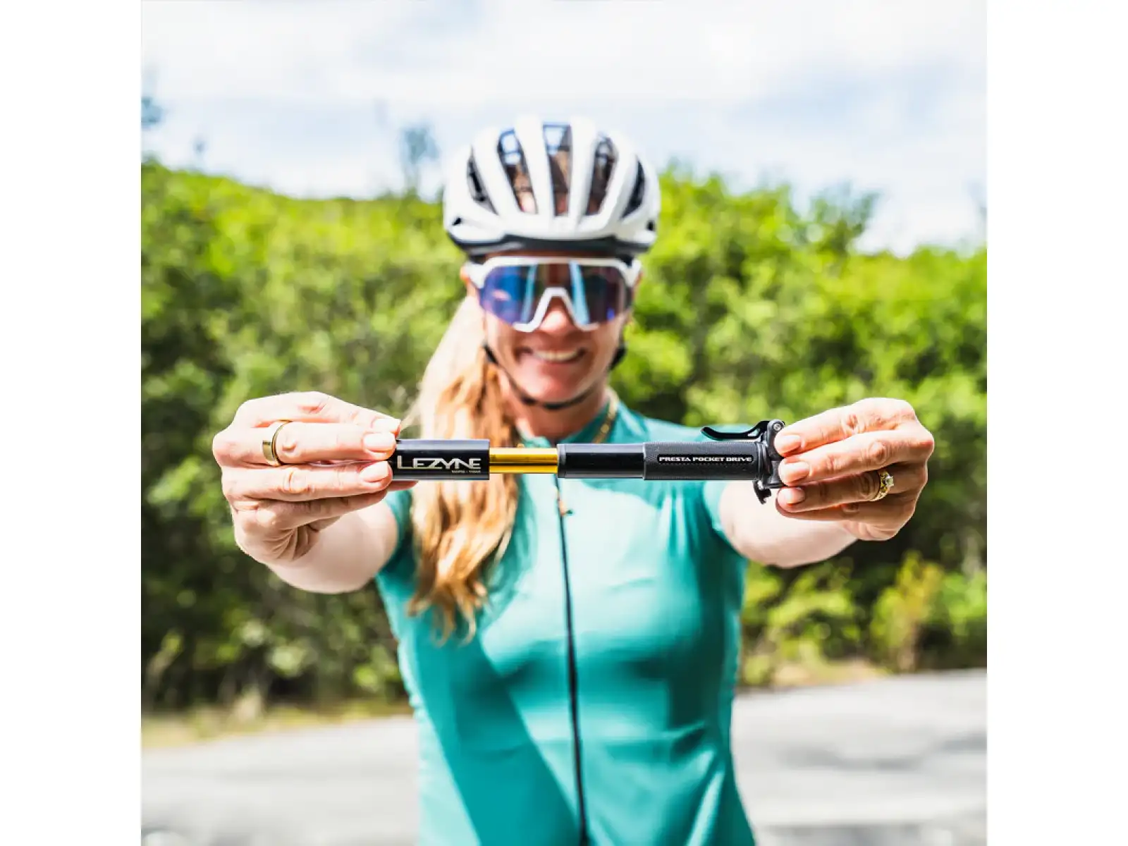 Lezyne Presta Pocket Drive pumpa Black/Gold