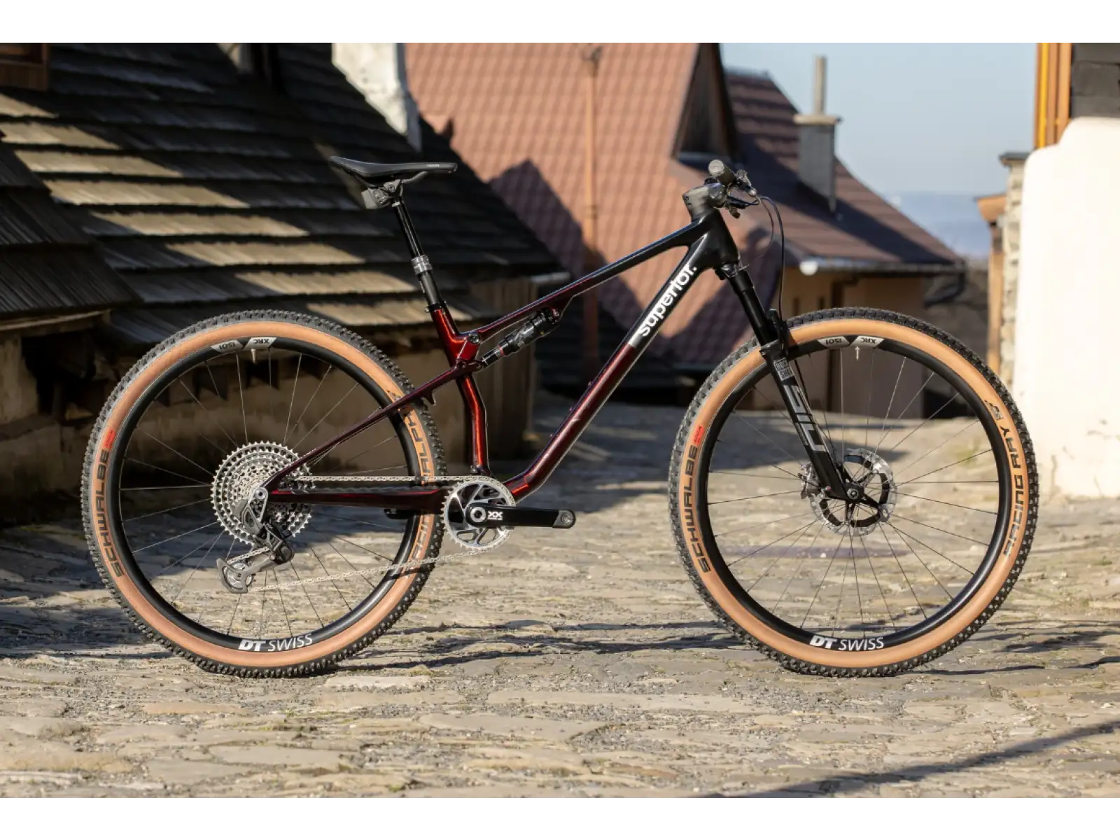 Superior XF 9.9 Team horský bicykel Gloss Red Carbon / Black