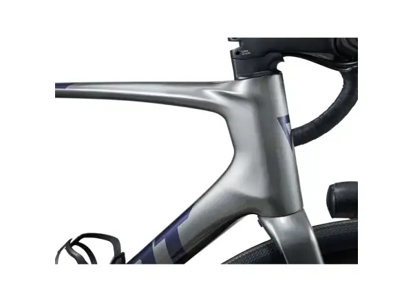 Giant Defy Advanced 1 cestný bicykel Charcoal / Milky Way