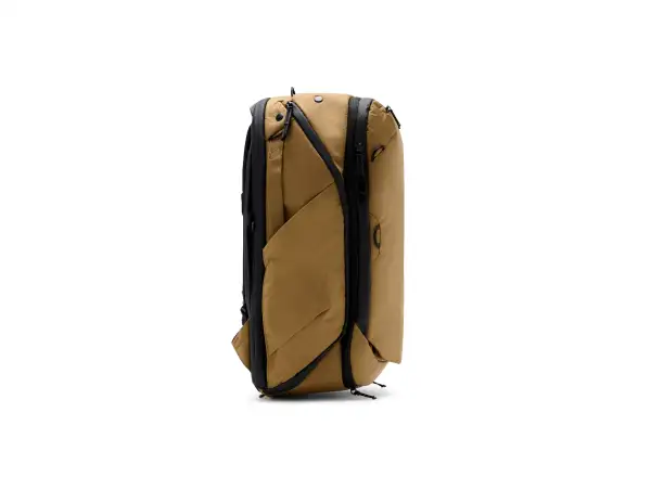 Peak Design Travel Backpack 45 l batoh Coyote