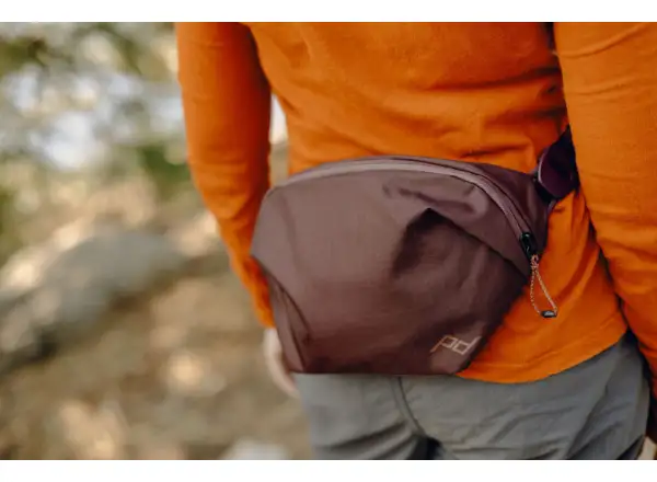 Peak Design Outdoor Sling 2L batoh Čierny