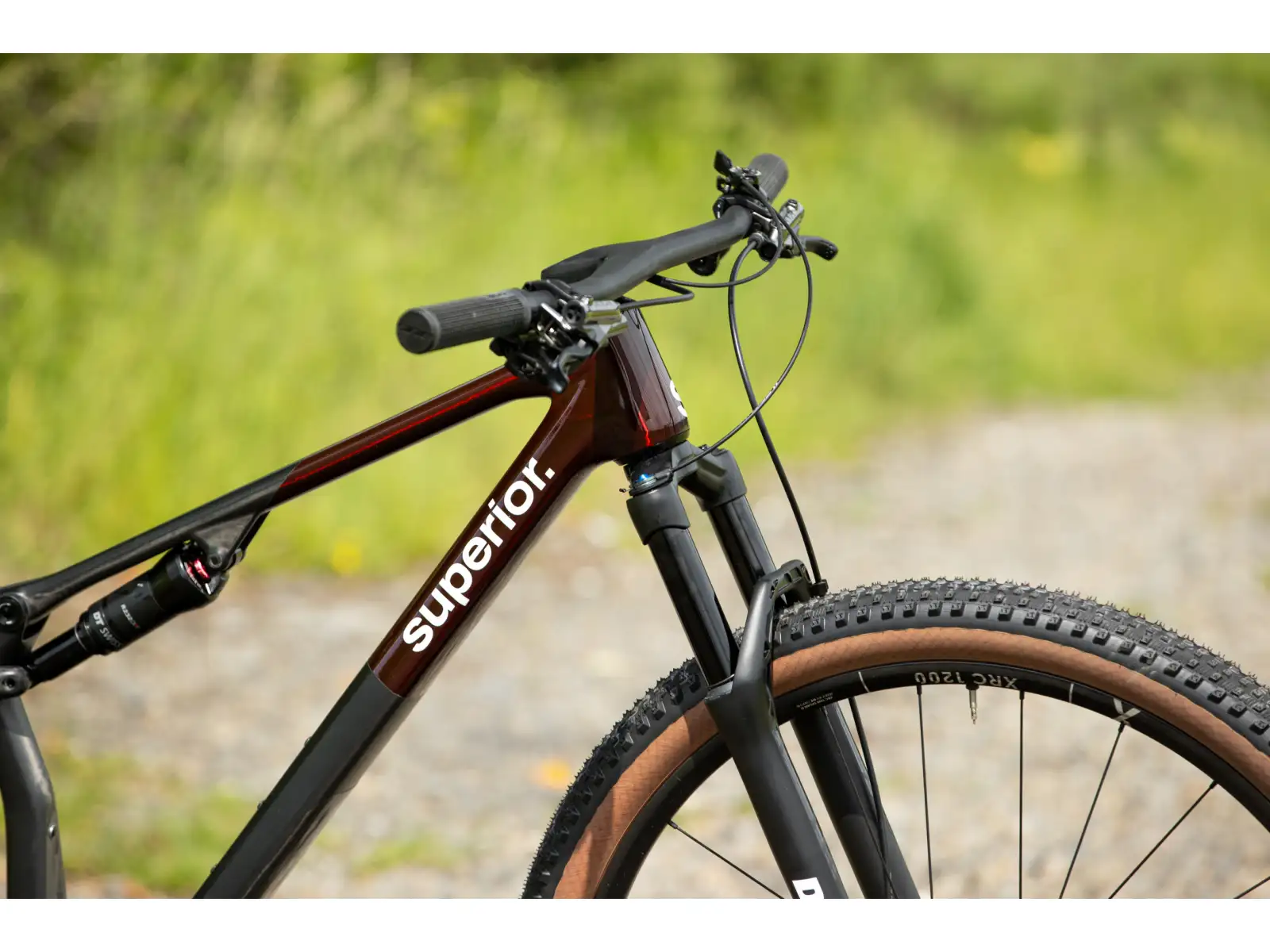Superior XF 9.9 Team horský bicykel Gloss Carbon/Red Carbon
