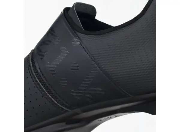Fizik Vento Infinito Knit Carbon 2 cestné pánske tretry Black/Black