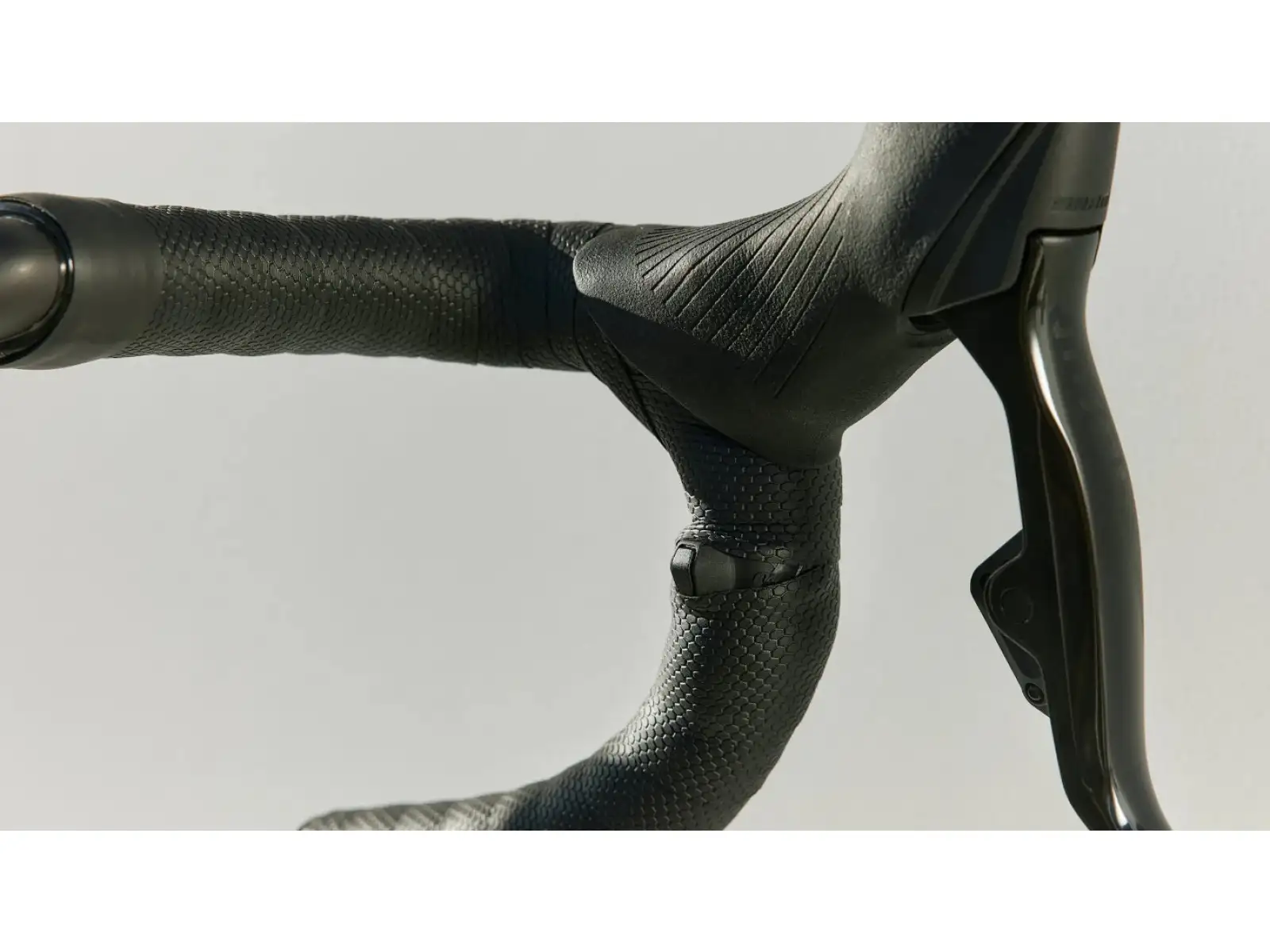 Cervélo Rouvida Force XPLR AXS 1 cestný elektrobicykel Granite