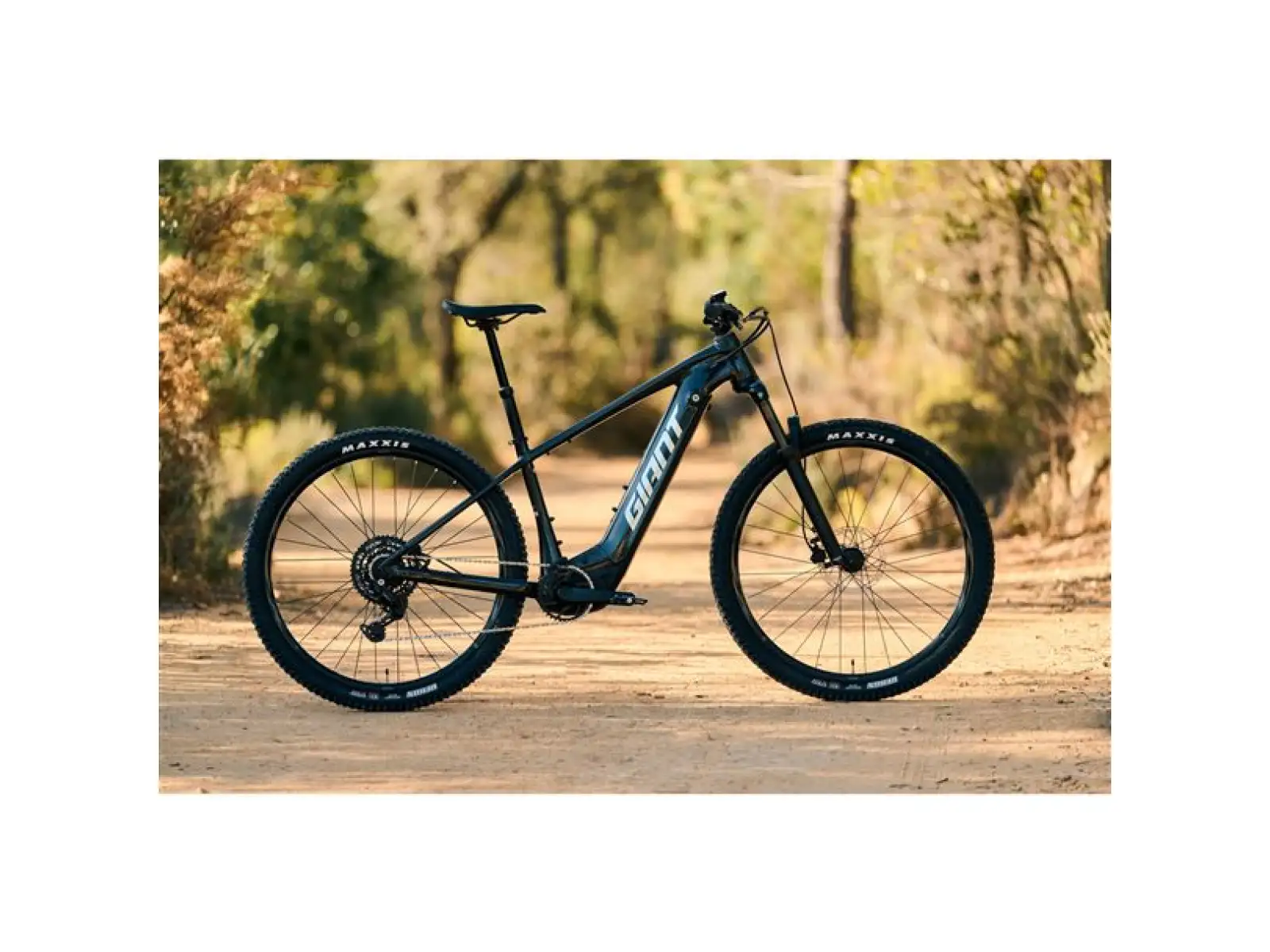 Giant Fathom E+ elektrobicykel Gunmetal Black
